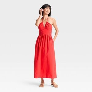 Universal Thread Strapless Dress in Vibrant Red